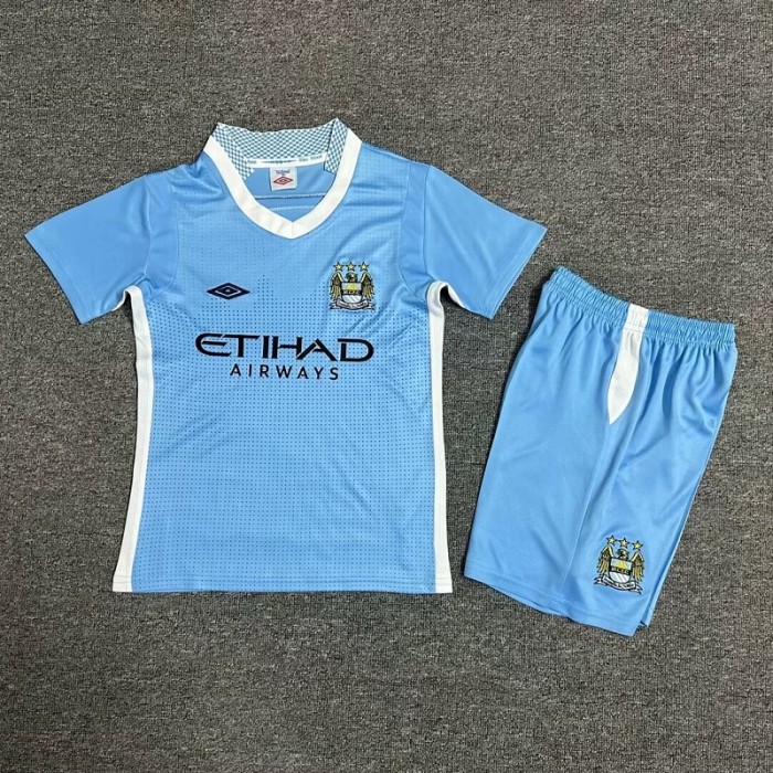 Retro 11/12 Manchester City home kids kit