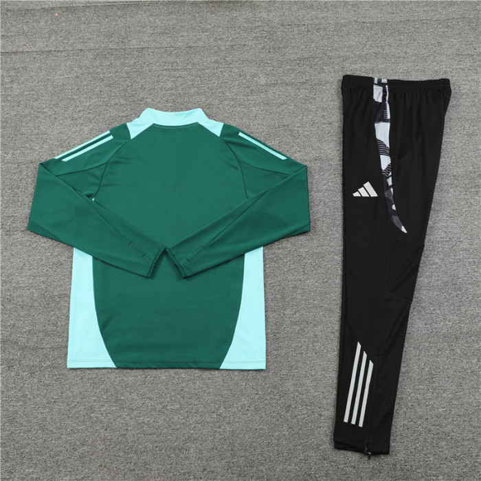 24/25 Manchester United green training suit