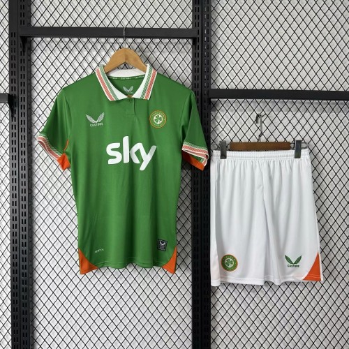 25/26 Ireland home kids kit