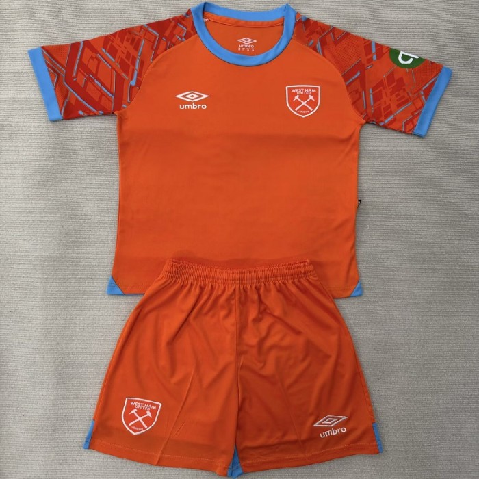 25/26 West Ham United goalkeeper kids kit