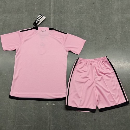 24/25 Inter Miami home kids kit