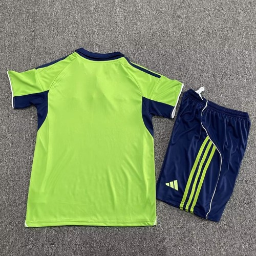 25/26 Fulham third kids kit