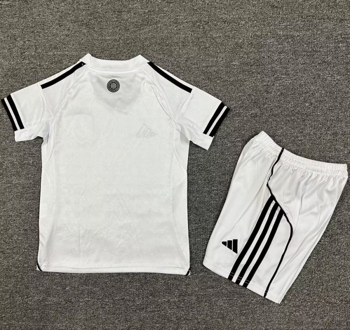25/26 Fulham home kids kit