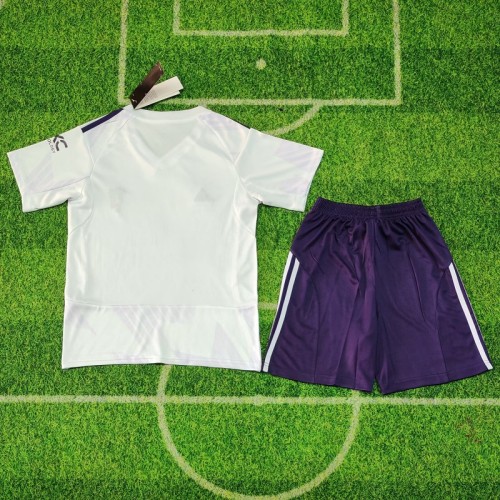 25/26 Manchester United away kids kit