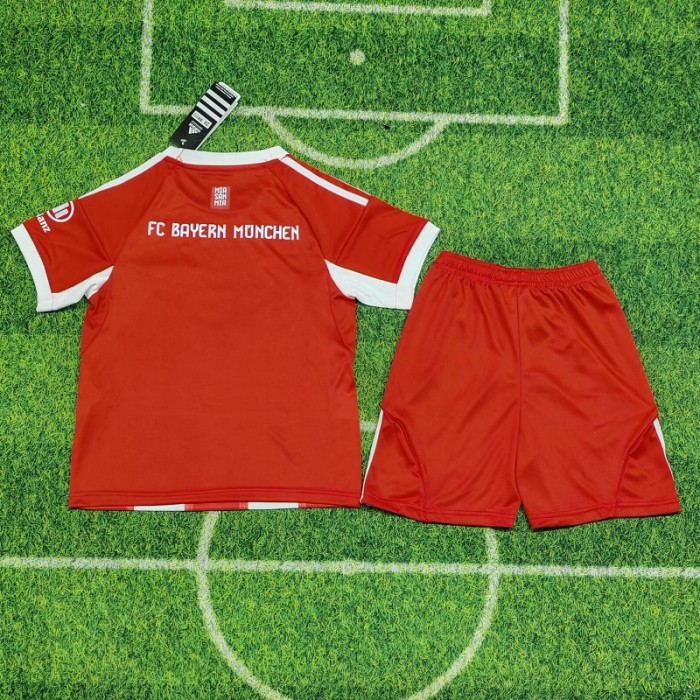 25/26 bayern munich home kids kit