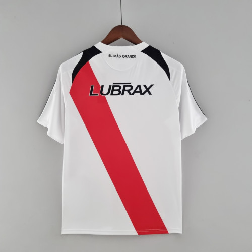 Retro River Plate 09/10 home