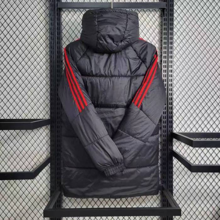 Manchester United black cotton jacket training