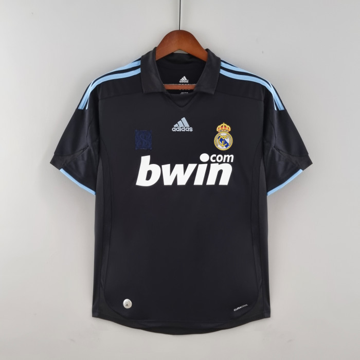 Retro Real Madrid 09/10 away