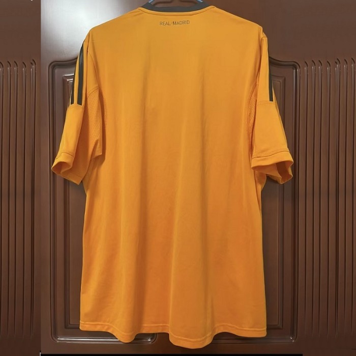 Retro 13/14 Real Madrid third