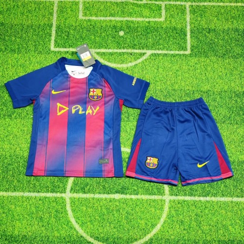 25/26 Barcelona home kids kit