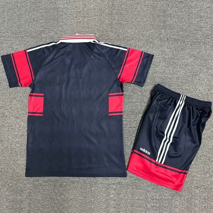 Retro 97/99 bayern munich home kids kit