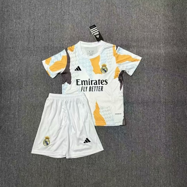 25/26 Real Madrid Training kids kit