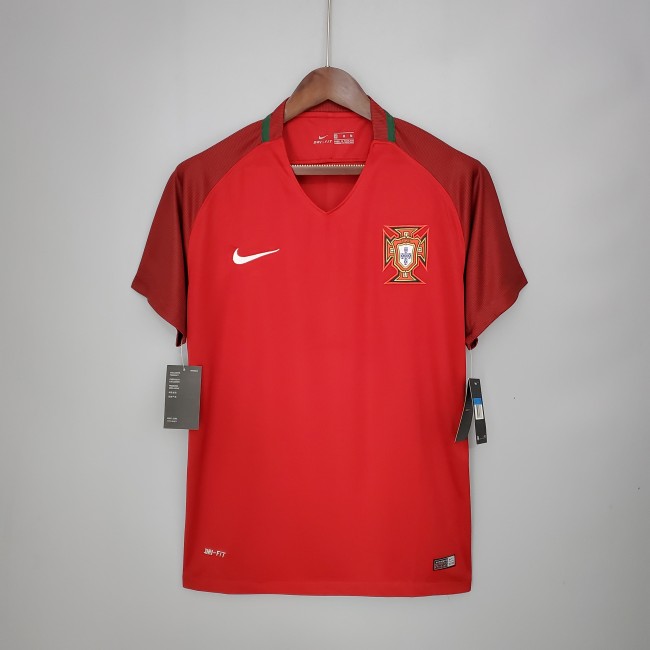 Retro Portugal 2016 home