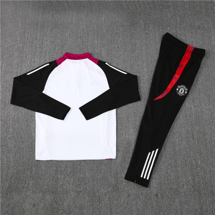 24/25 Manchester United training suit black white