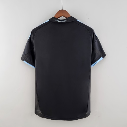 Retro Real Madrid 09/10 away