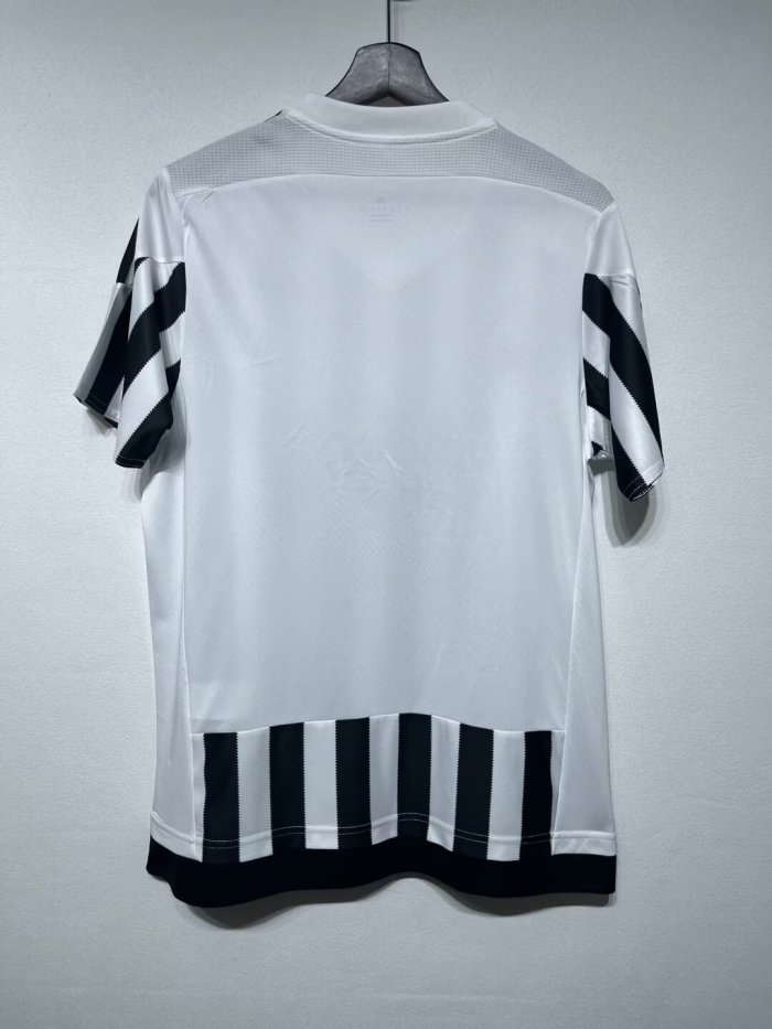 Retro 15/16 Juventus home