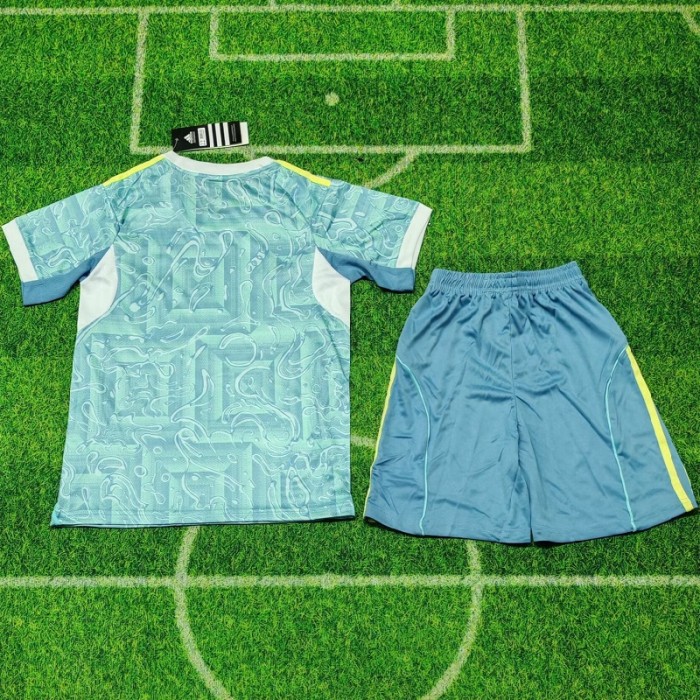 25/26 Juventus away kids kit