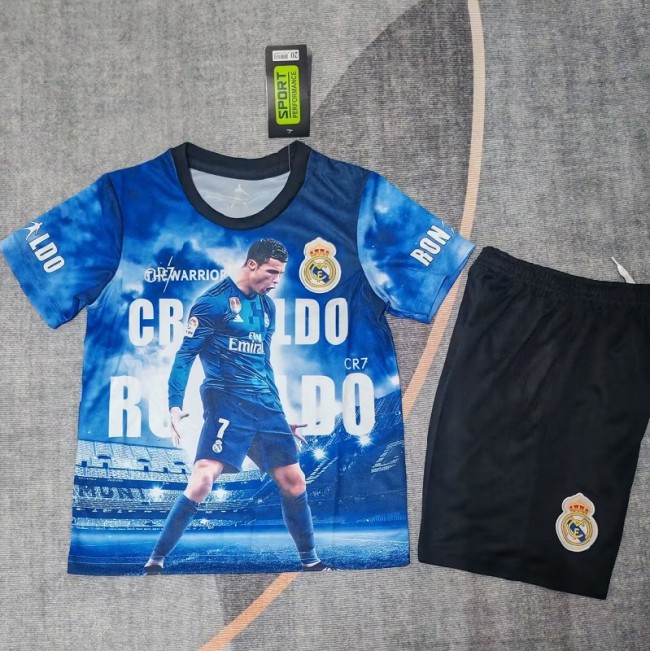 25/26 Ronaldo Special Edition kids kit