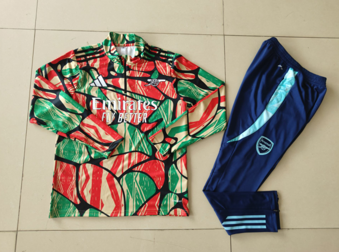 24/25 Arsenal kids Graffiti training suit