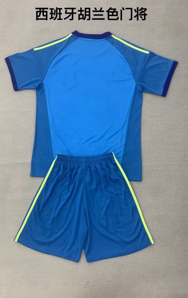 26/27  Spain goalkeeper kids kit  Hu Lanse