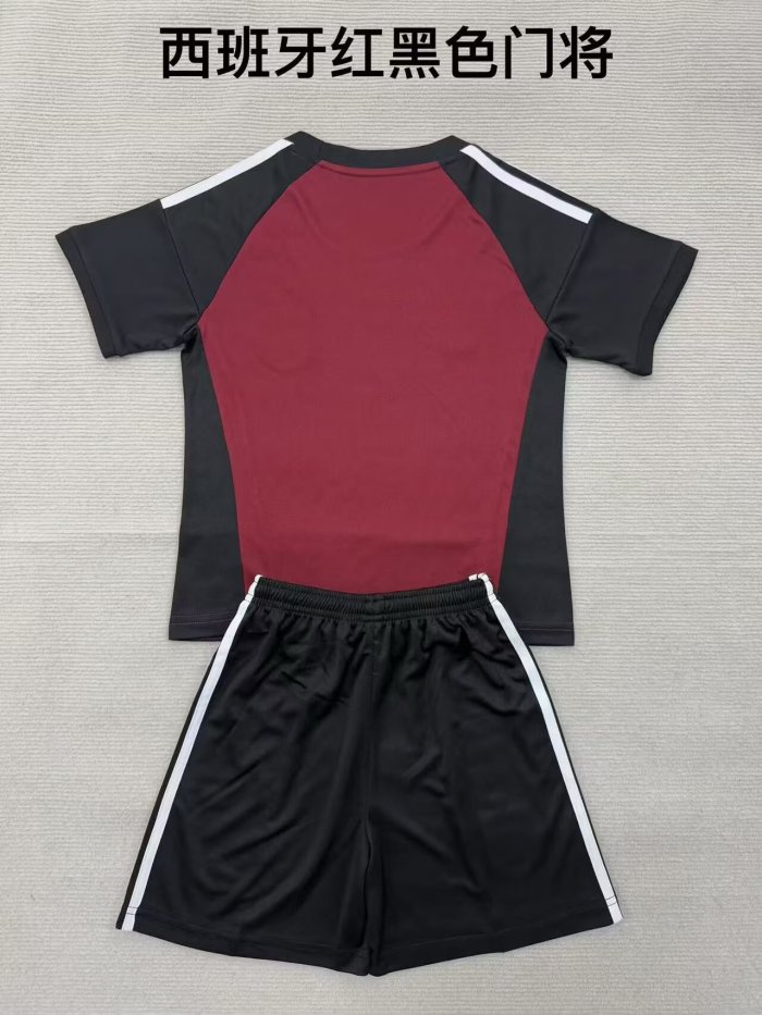 26/27  Spain goalkeeper kids kit  red-black