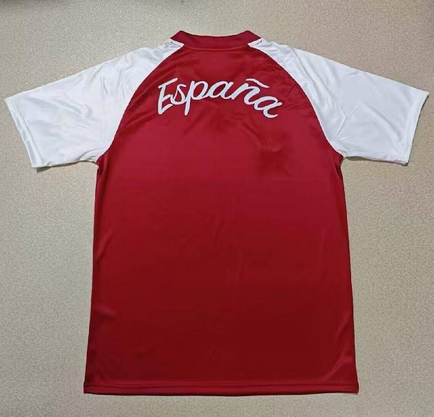 2026 Spain pre-match training kit