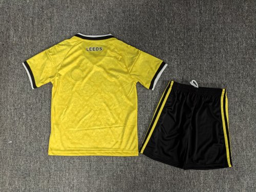 26/27  Leeds United Away kids kit