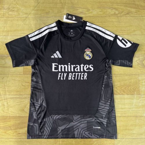26/27  Real Madrid goalkeeper black