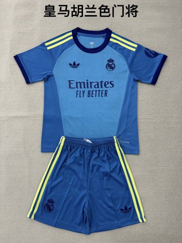 26/27 Real Madrid goalkeeper kids kit green