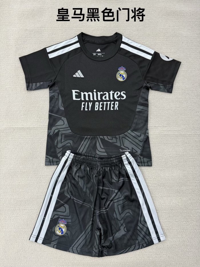 26/27 Real Madrid goalkeeper kids kit green