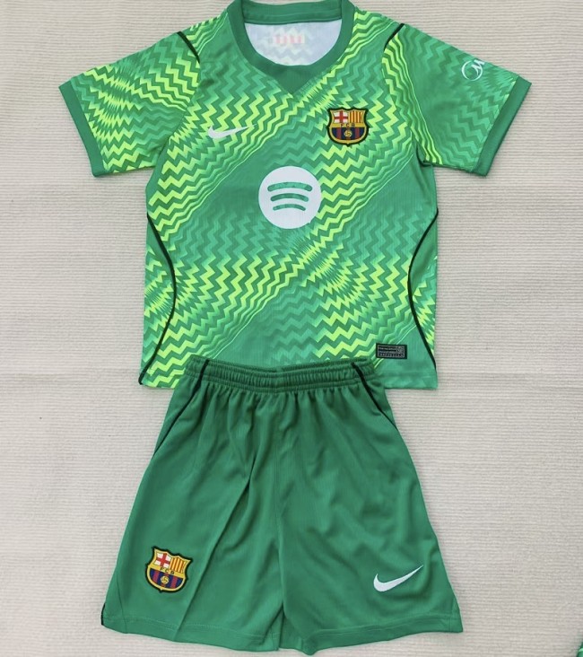 26/27 Barcelona Adult Set goalkeeper green