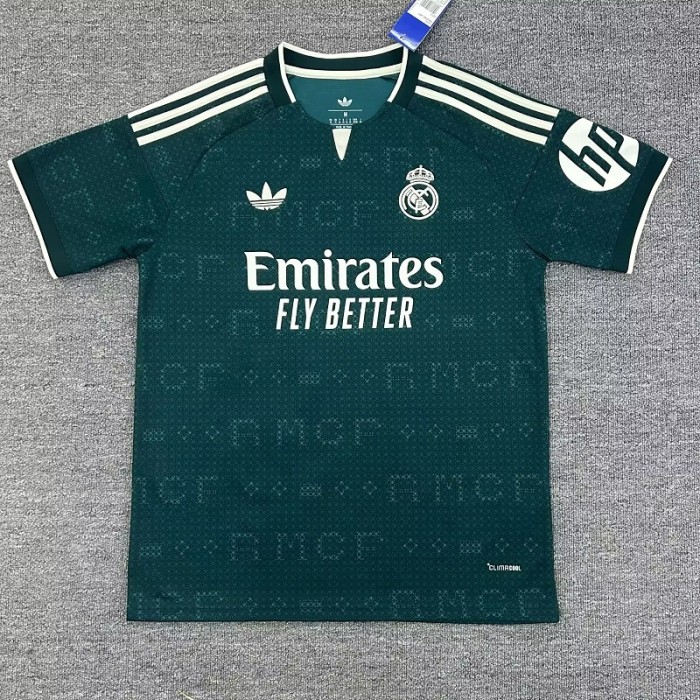 26/27 Real Madrid away football Jersey
