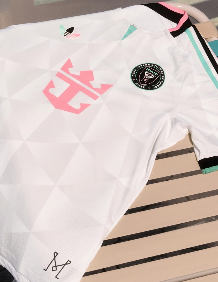 26/27 Inter Miami third football Jersey