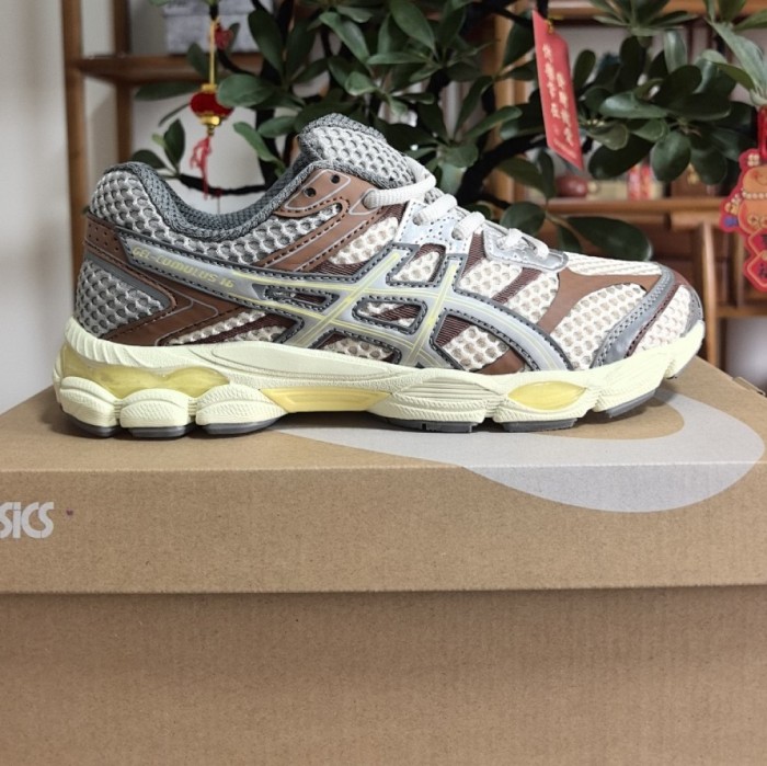 ASICS GEL-Cumulus 16