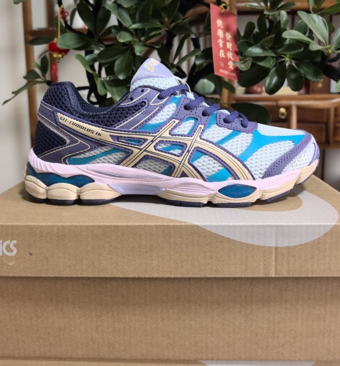 ASICS GEL-Cumulus 16