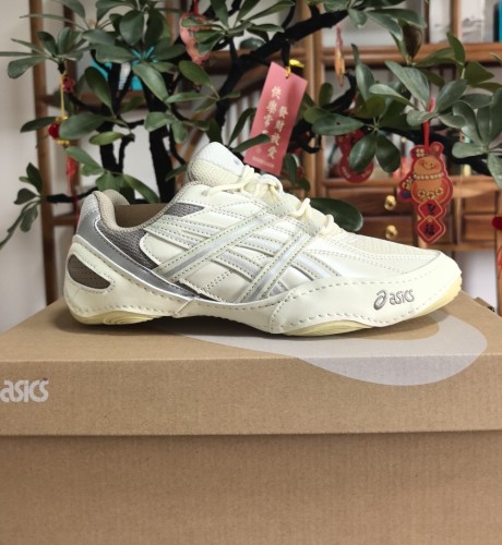 ASICS GEL-HYPERSYNC