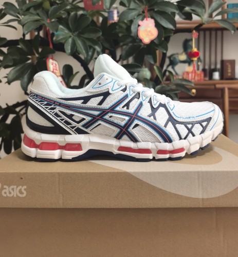 ASICS GEL-KAYANO 20