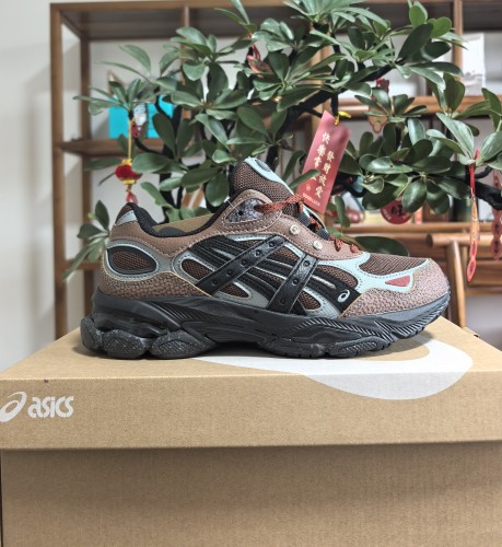 ASICS GEL-NYC 2.0
