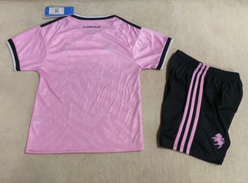 26/27 Juventus away kids kit