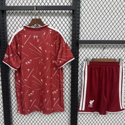 26/27  Liverpool home Adult set