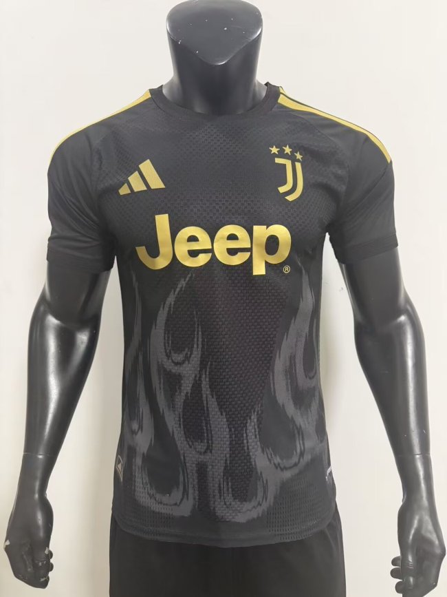 26/27 Juventus third Player Version