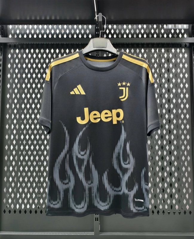 26/27 Juventus third football Jersey