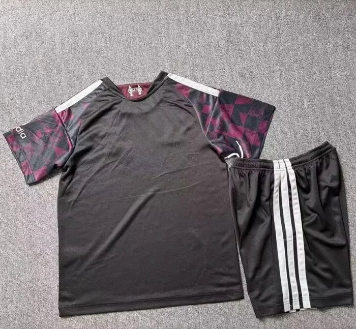 26/27 liverpool third kids kit