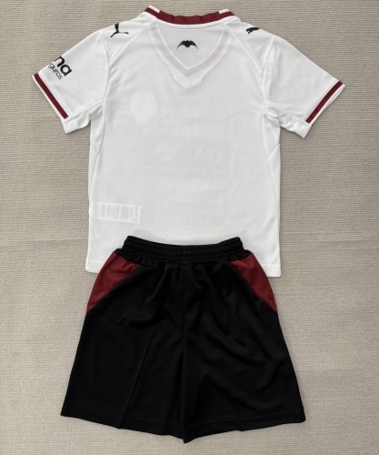 26/27 Valencia home kids kit
