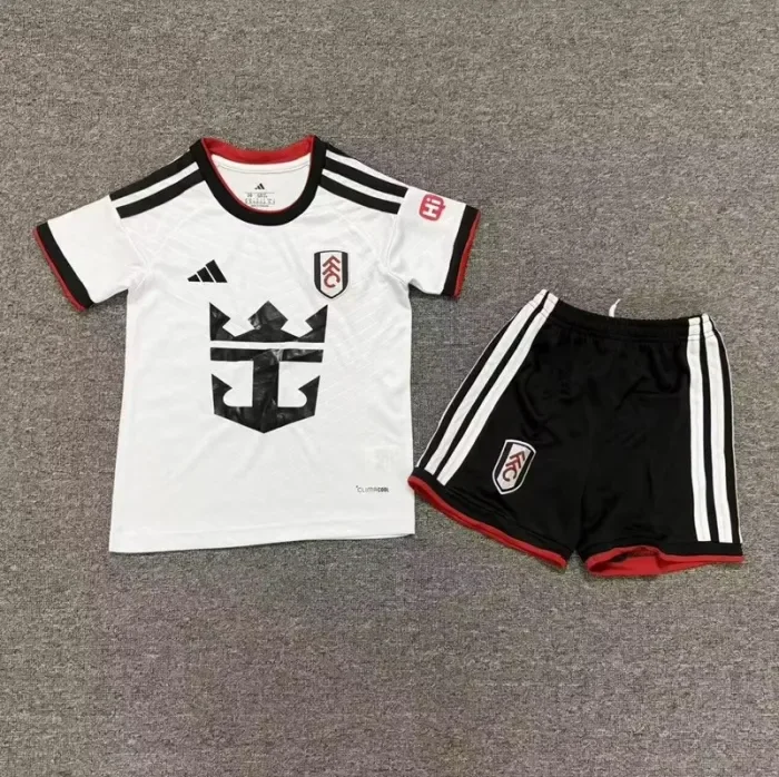26/27 Fulham home kids kit