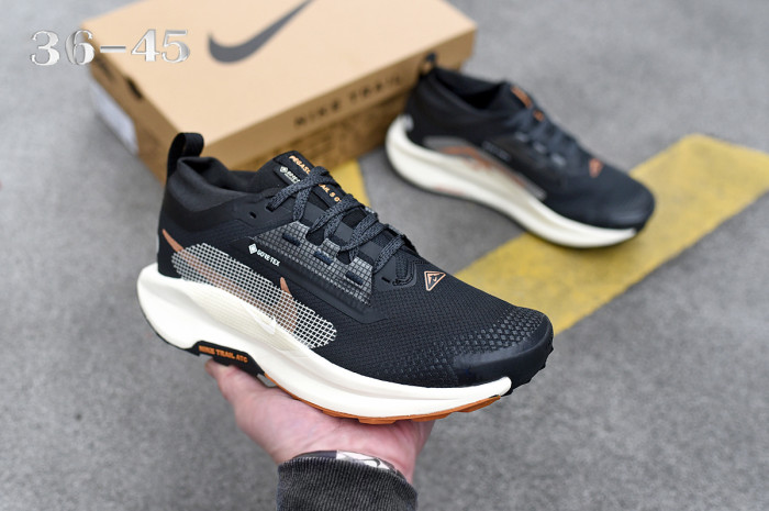 NIKE PEACTX TRAIL 5