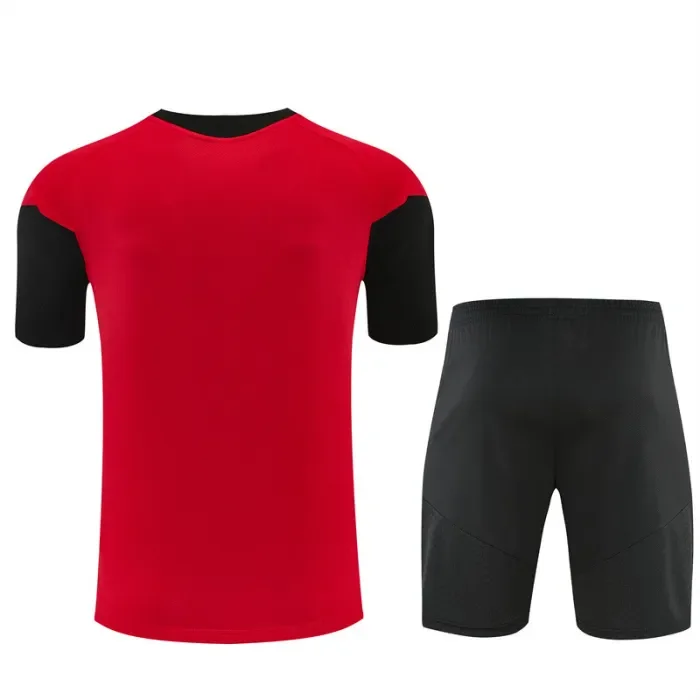 26/27Manchester United kids Short training suit red