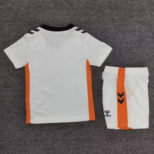 26/27 Coventry Away kids kit