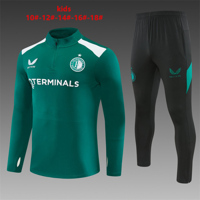 26/27  Feyenoord  kids training  Green