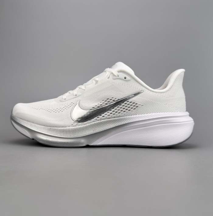 NIKE Pegasus 42